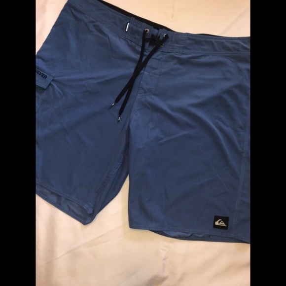 Quicksilver Board Shorts - Picture 2 of 7